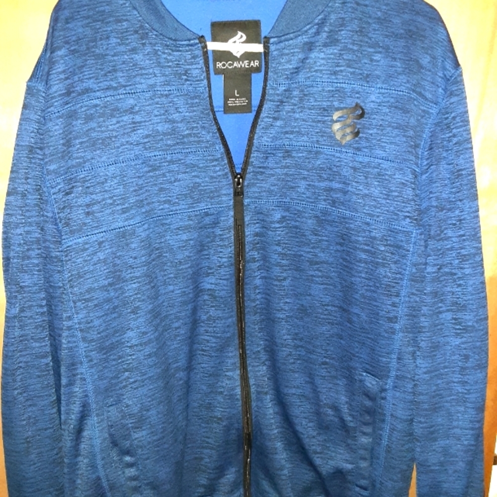 Rocawear zip up sweater